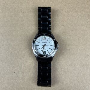 Armitron Now Y121E Diver Style Watch Stainless Steel Black Bracelet UNTESTED W22